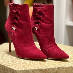 ALDO burgundy boots-size 5